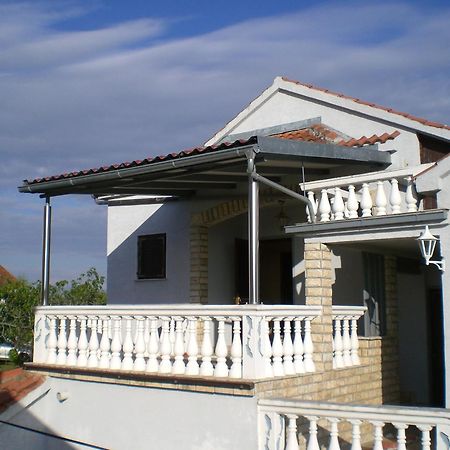 Apartmani Misic Ždrelac Esterno foto